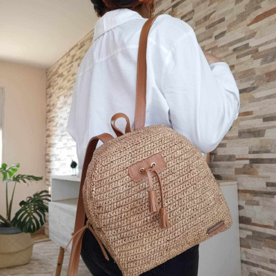 Handmade Raffia Backpack for Women with leather - Embrace Nature's Elegance