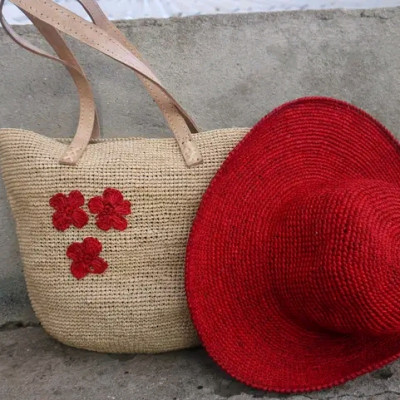 Bag with hat
