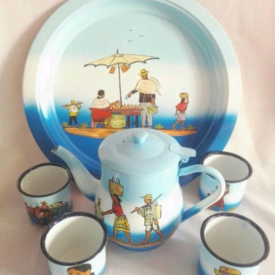 Enameled tea set