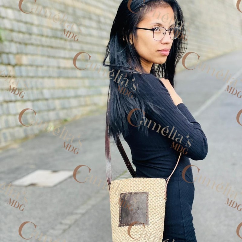 Pochette en Raphia (Naturel à motif cuir)