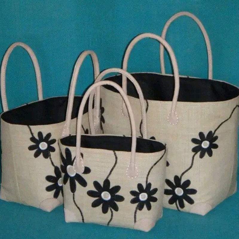 Sac de plage avec motif brodés