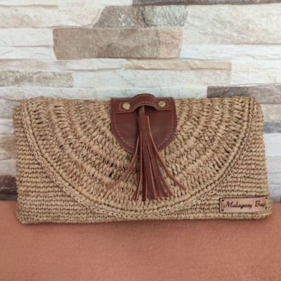 Pochette en Raffia