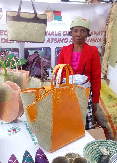 Baob-Arts et le commerce équitable et artisanal à Madagascar