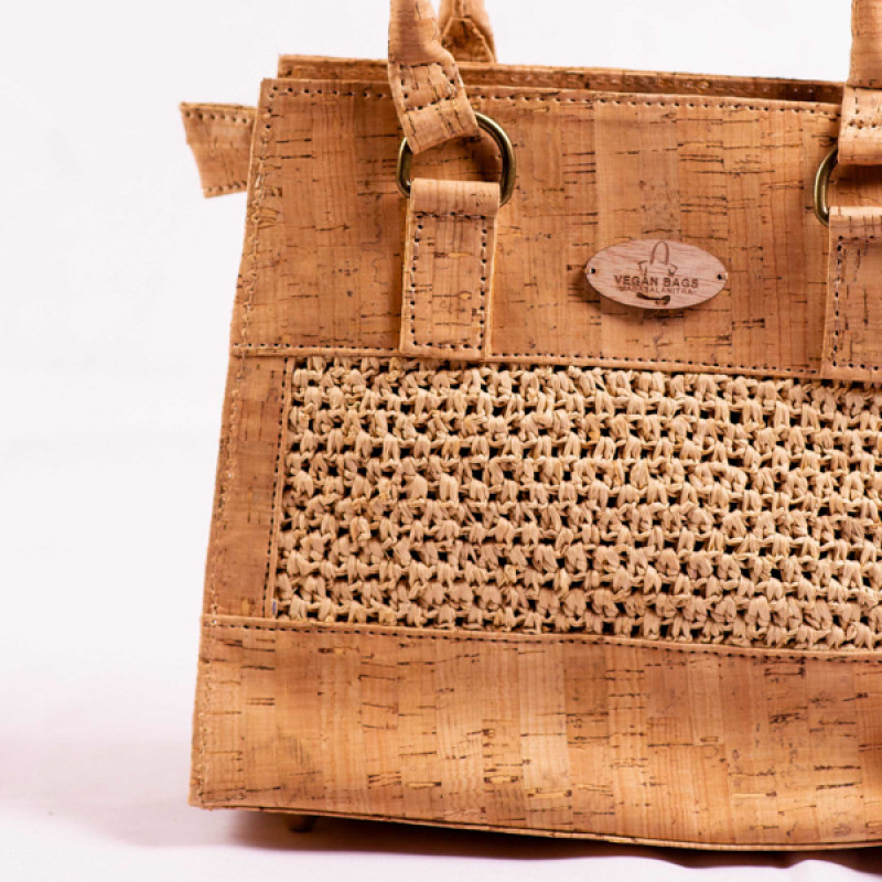Nandriana - Handmade raffia handbag and cork