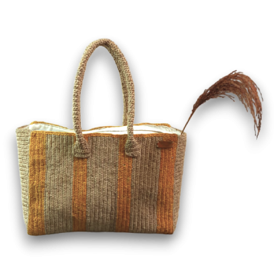 Authentic Large Raffia Handmade Handbag from Madagascar | Exquisite Craftsmanship